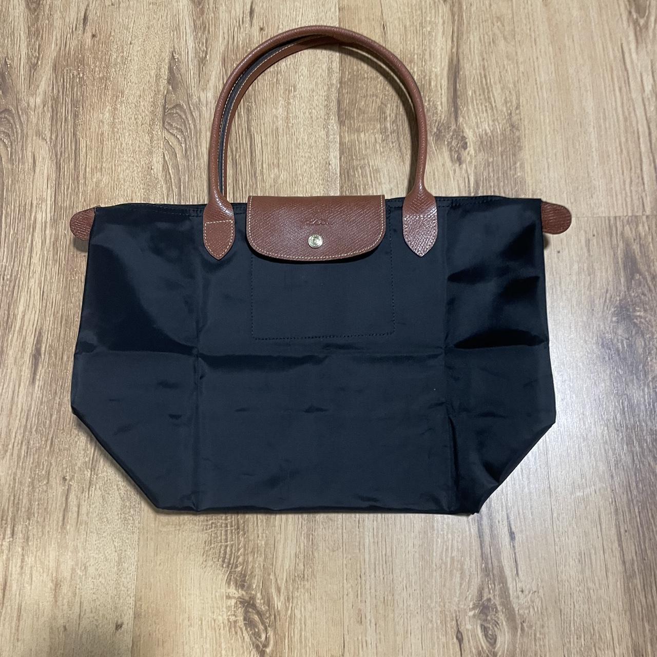 item listed by samm_yporter