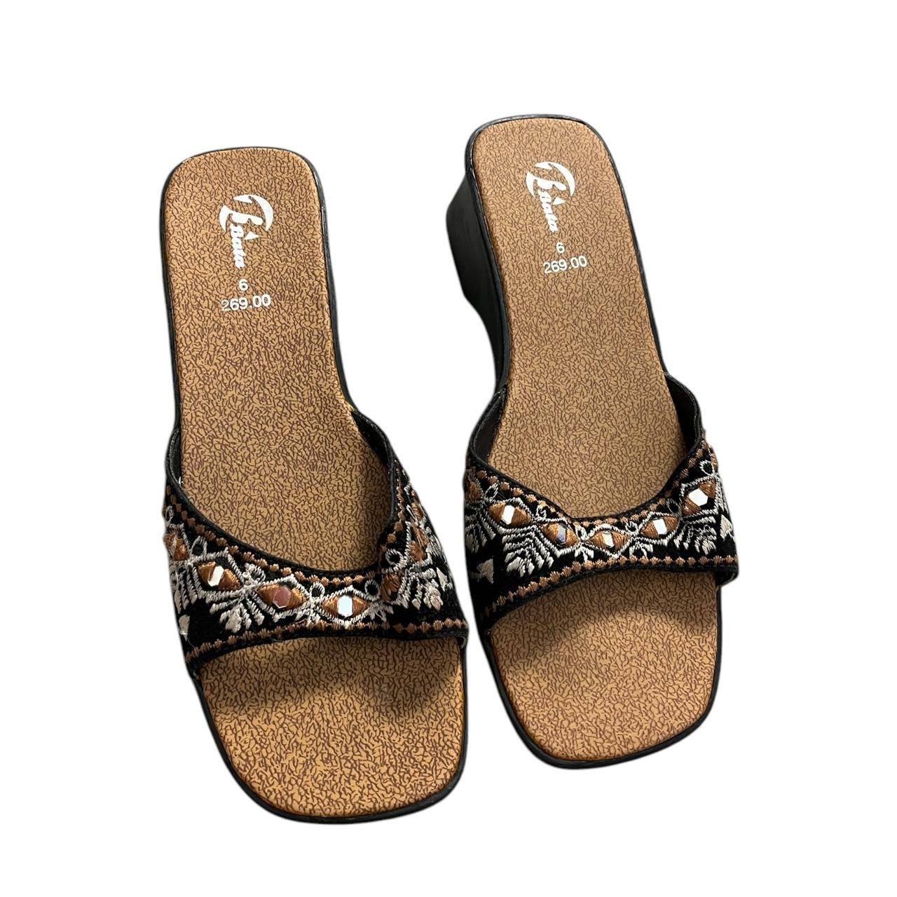 item listed by cuteclothesemz