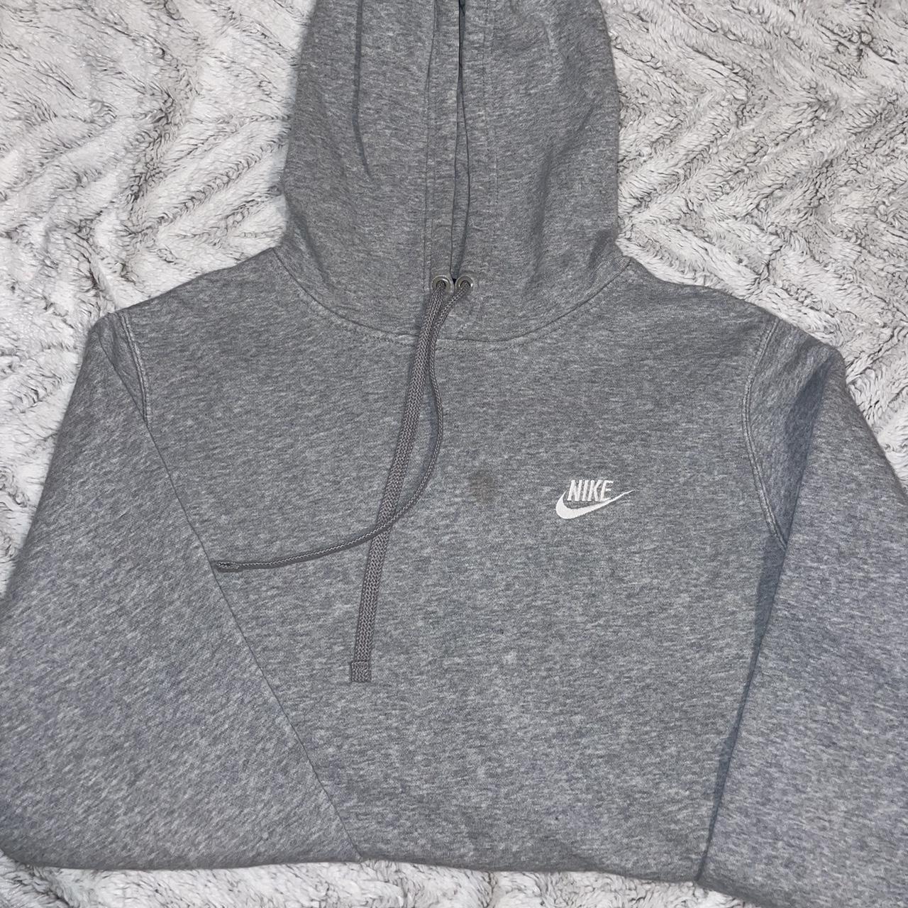 Men S Small Nike Hoodie Fits More Like A Women S Depop   P0 