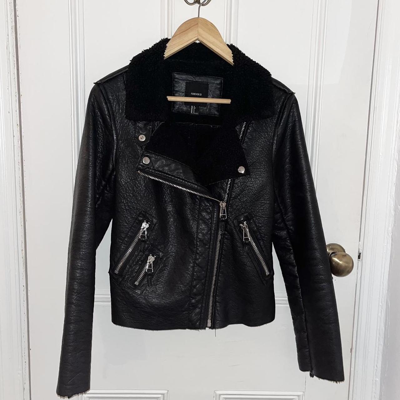 Forever 21 Women's Black Jacket | Depop