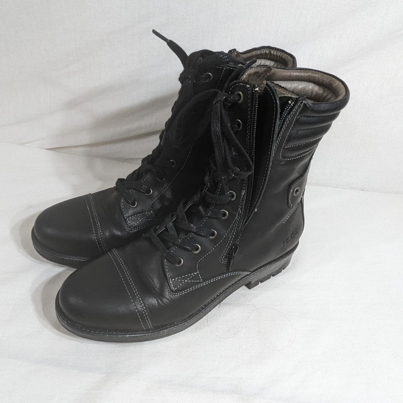taos boots