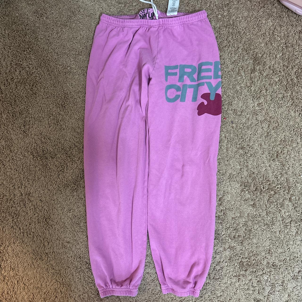 Free city sweatpants discount sale