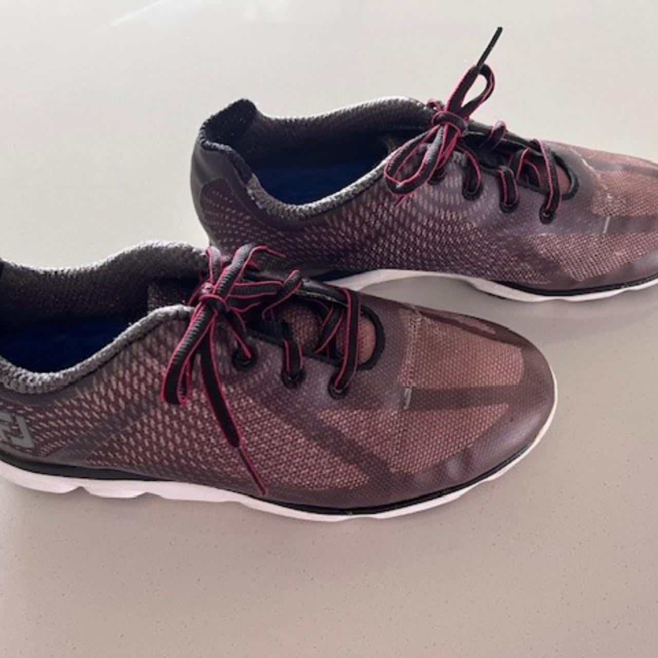 footjoy ladies golf shoes