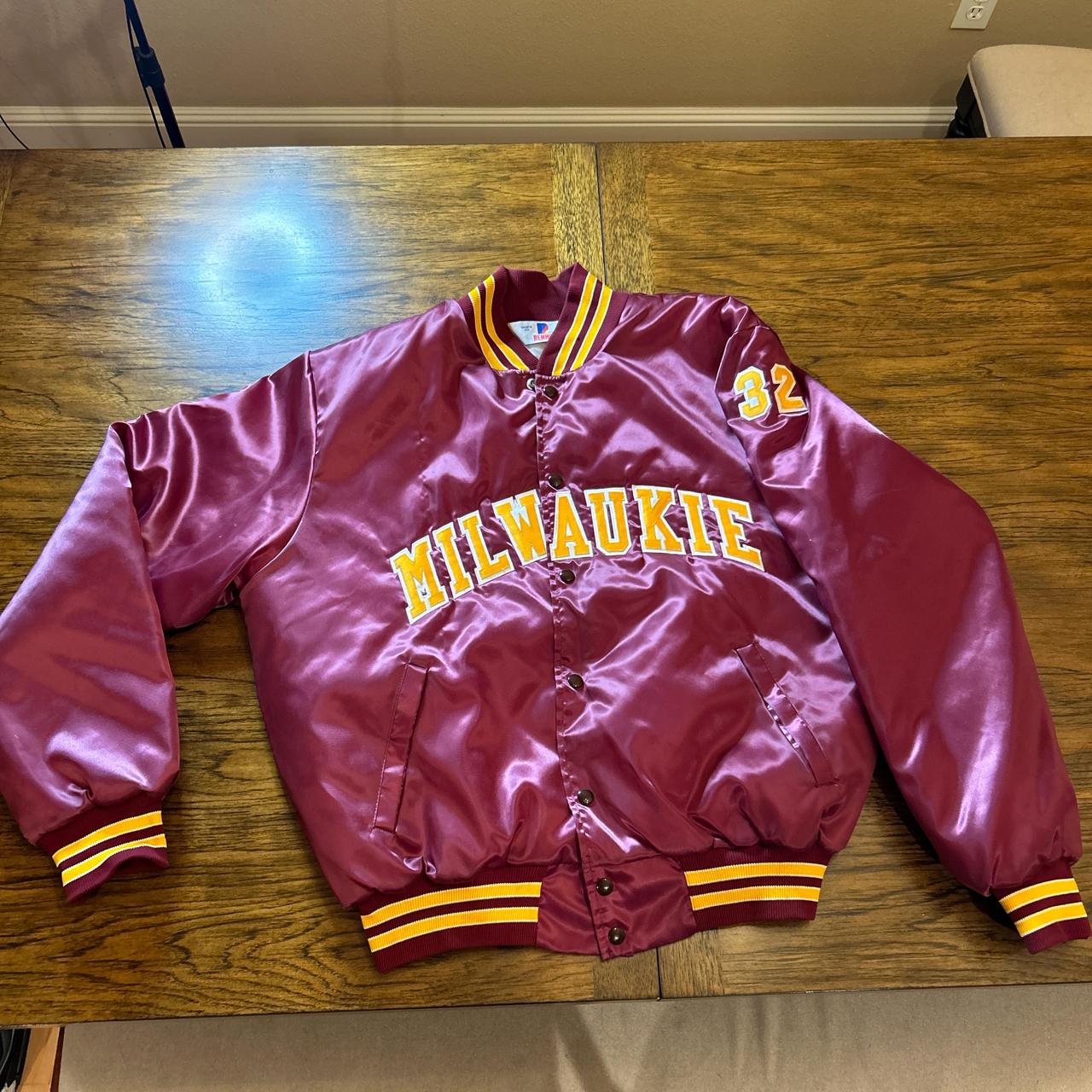 item listed by stacknfind22