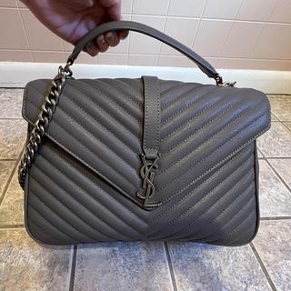 Yves Saint Laurent YSL Toy Loulou Shoulder Bag - Depop