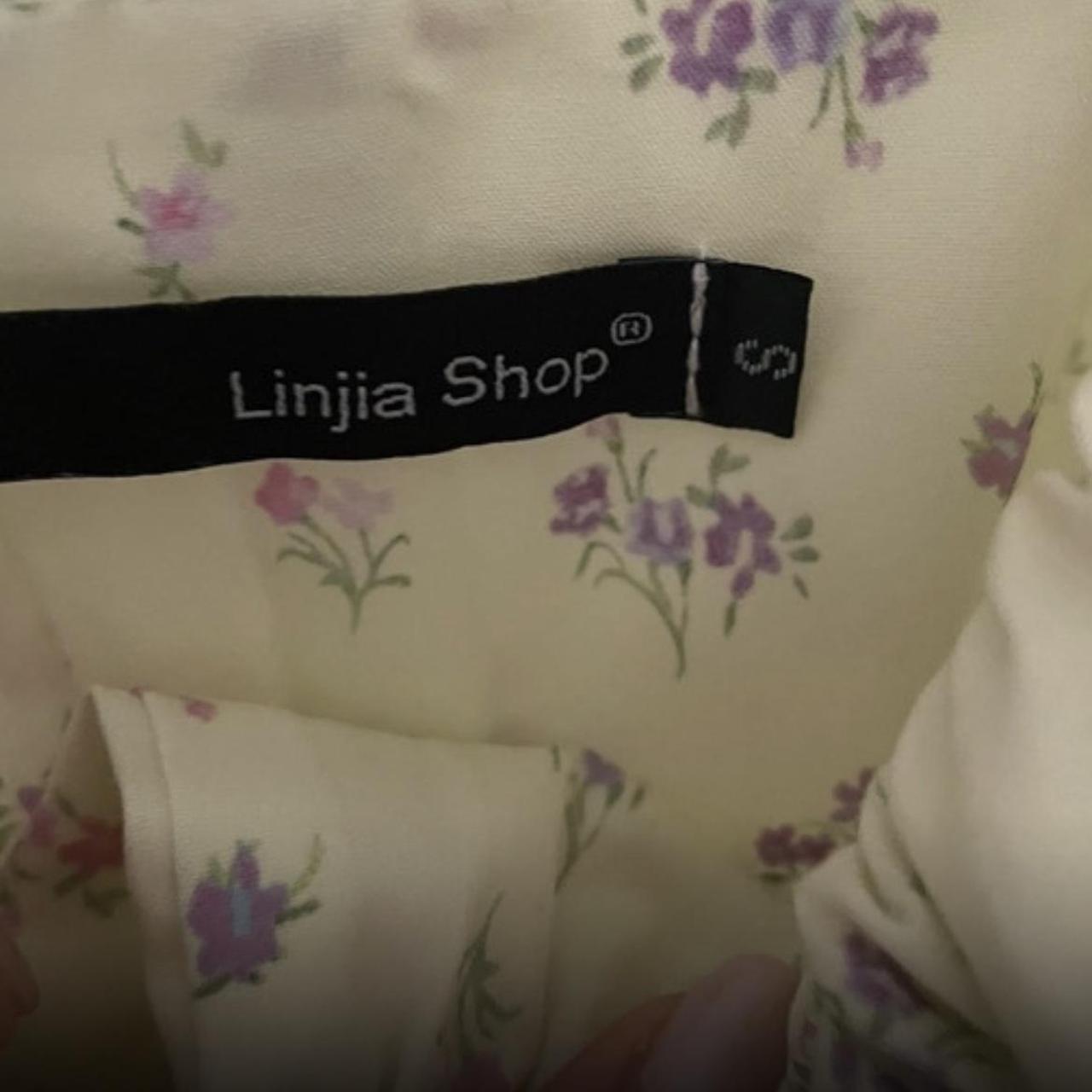 Yellow floral corset top. Size small. So pretty but... Depop