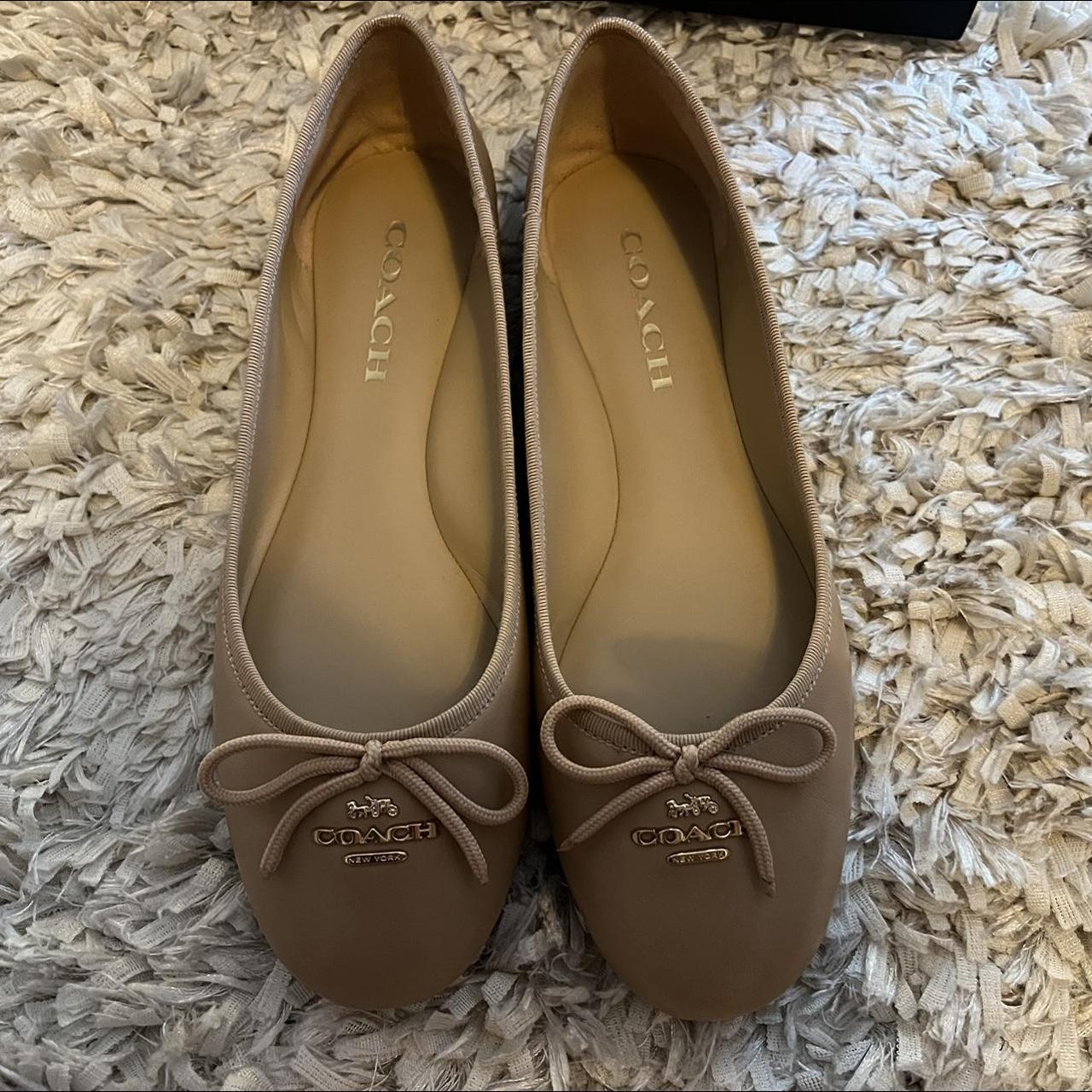 Coach ballet flats - Depop