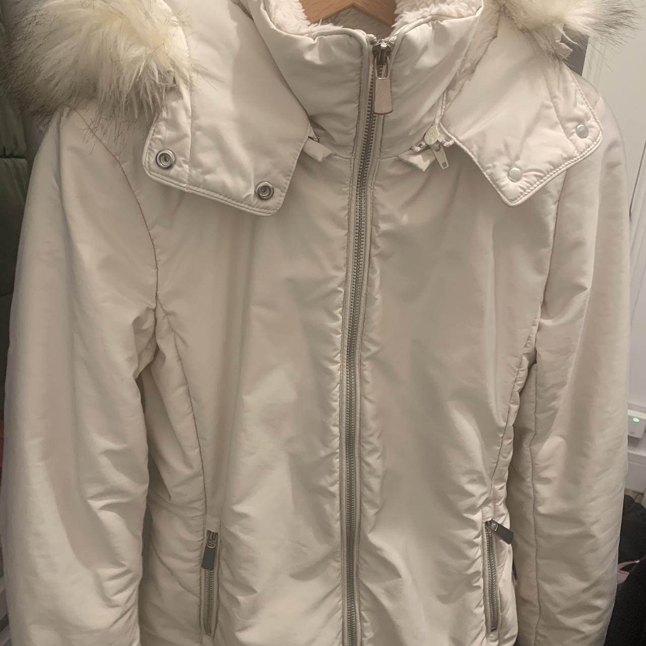 Good condition Zara jacket - Depop
