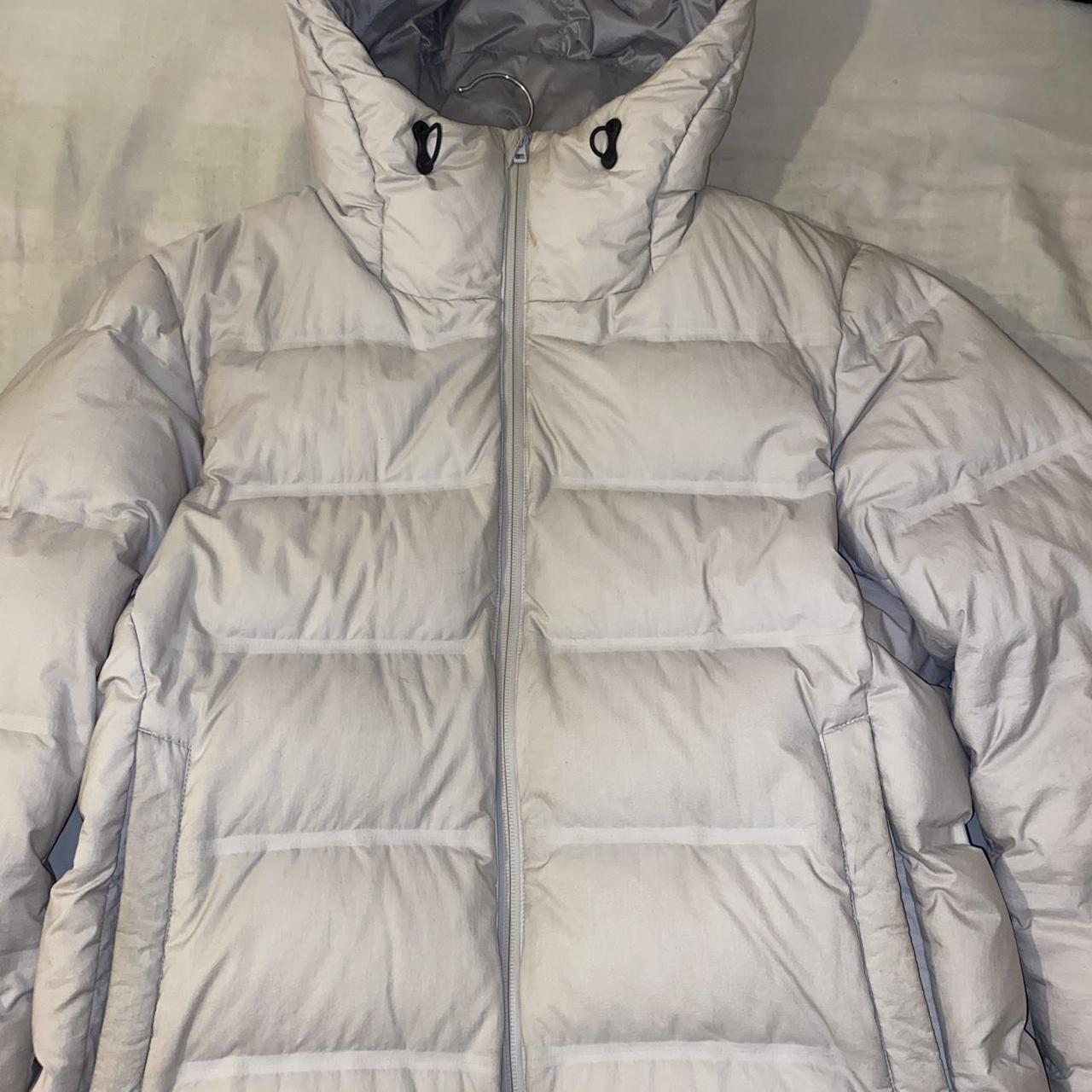 Uniqlo Puffer Jacket Grey Super warm and clean Size... - Depop