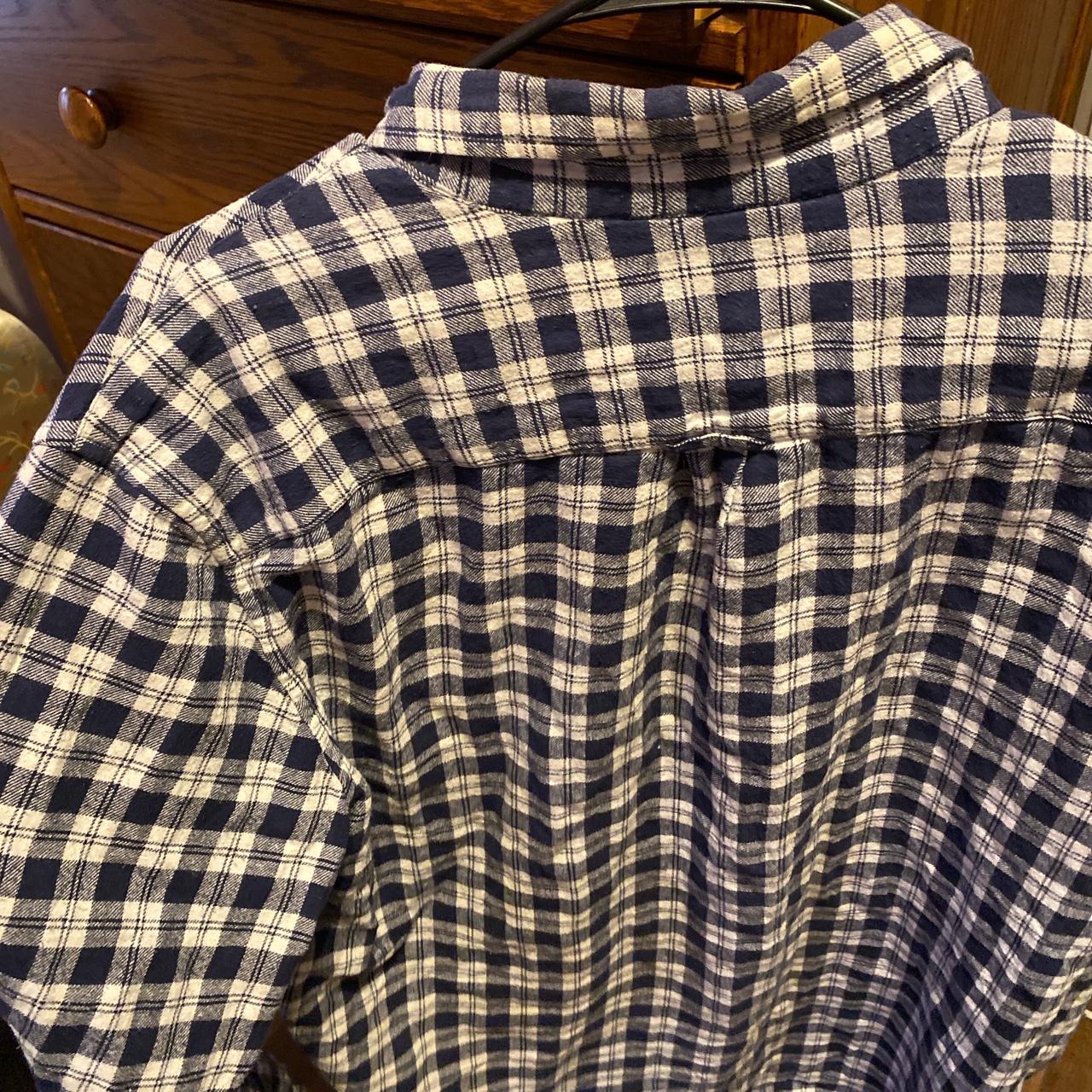 x-larger men white and blue flannel - Depop