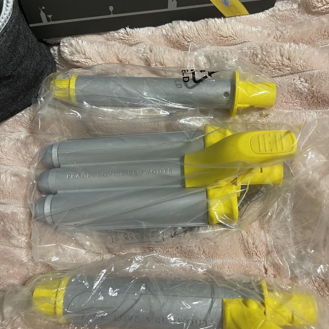 Drybar mixologist attachments only. Comes with... Depop