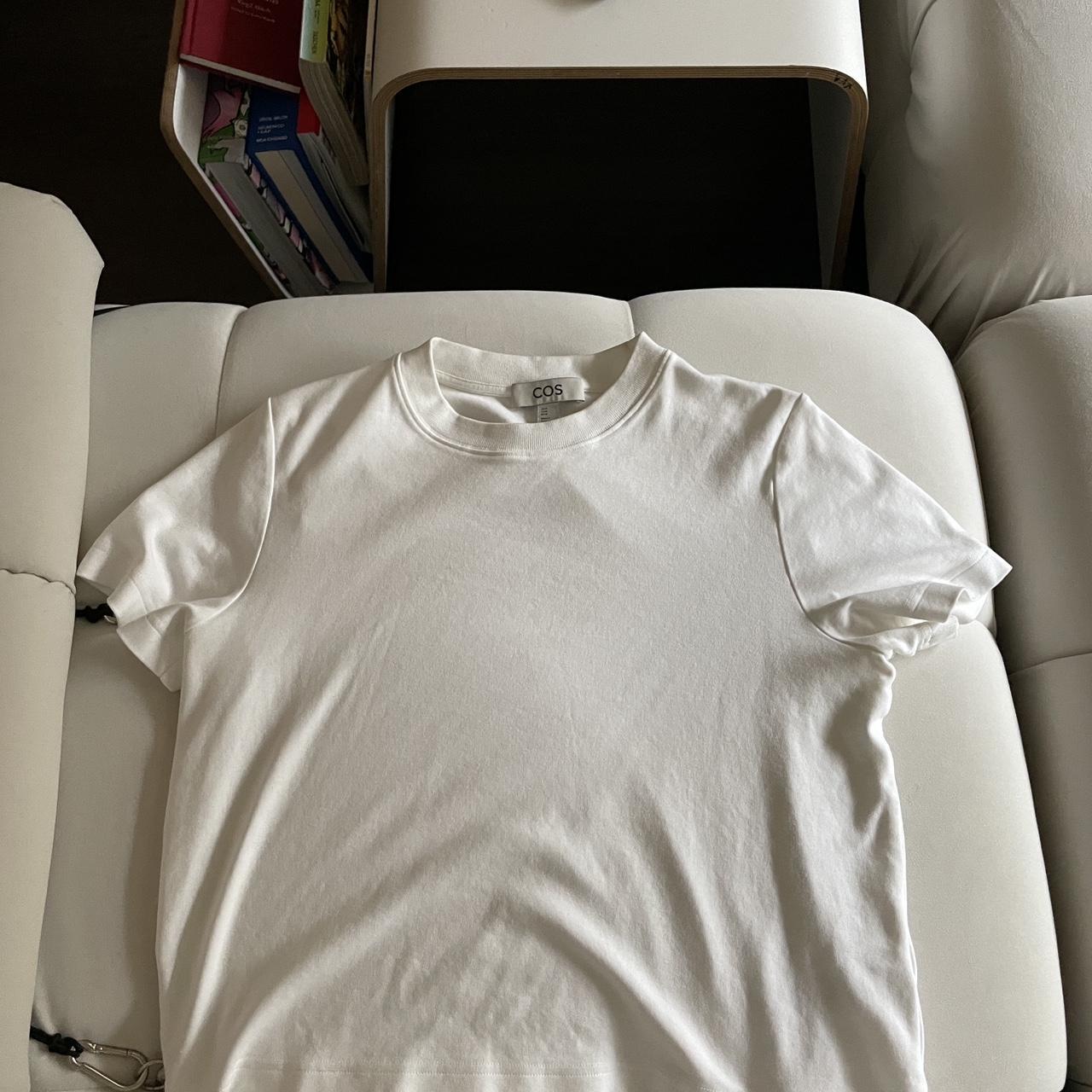 cos clean white t shirt