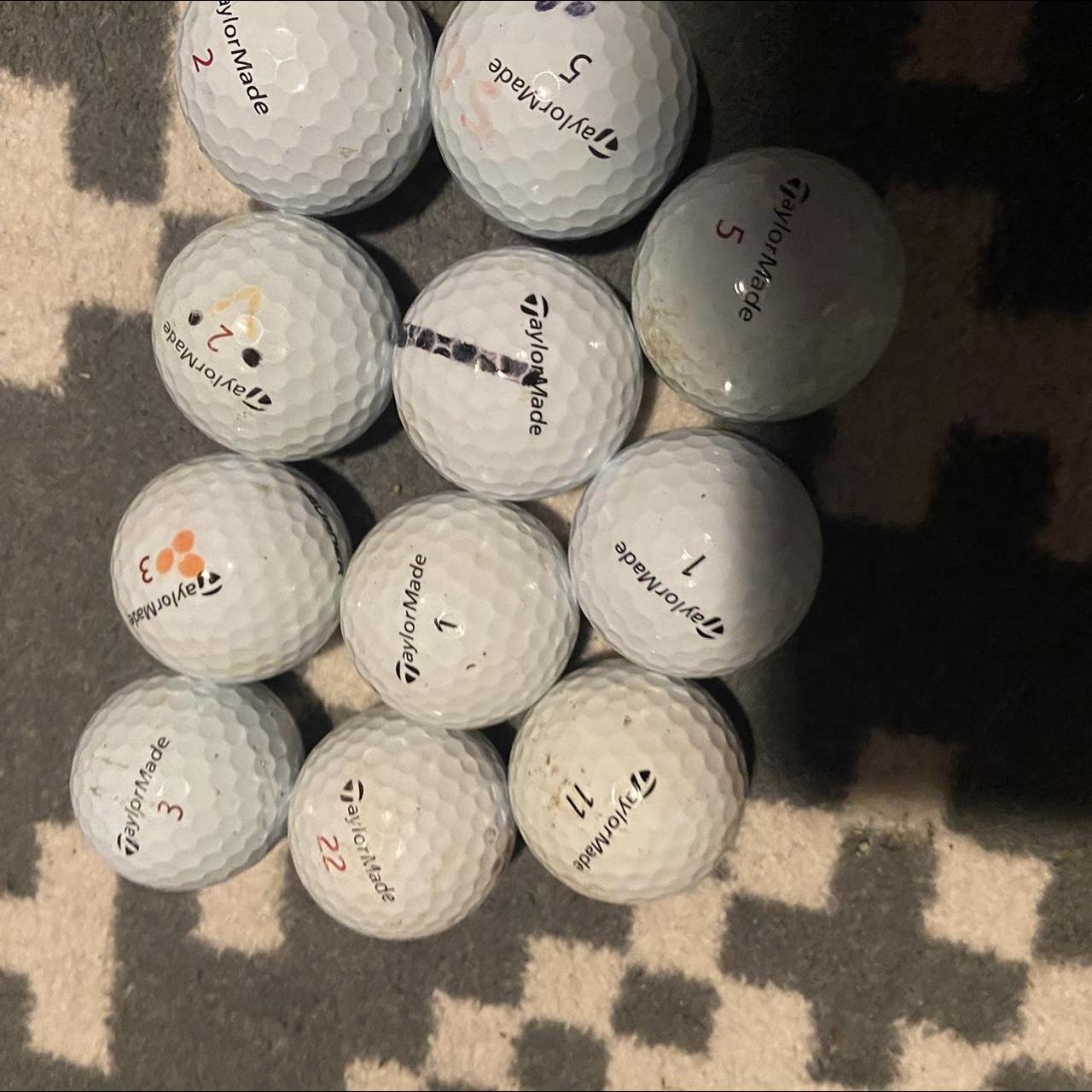 11 Taylormade golf balls Very good condition - Depop