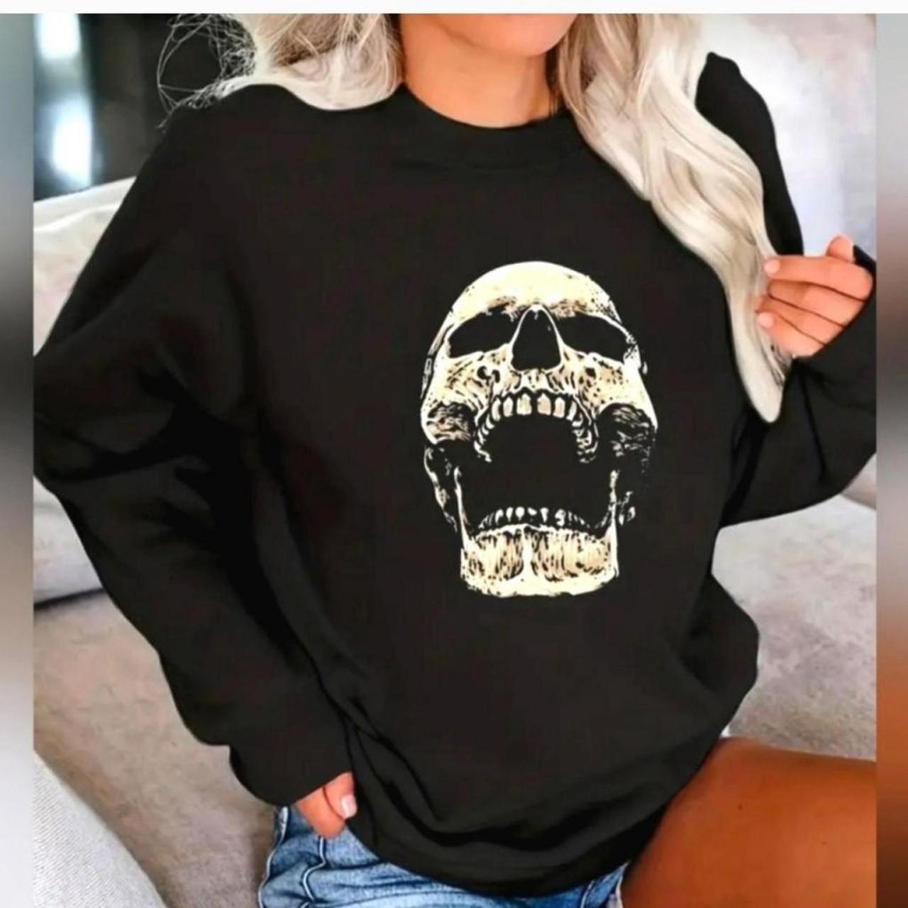 Skull on sale sweatshirt womens