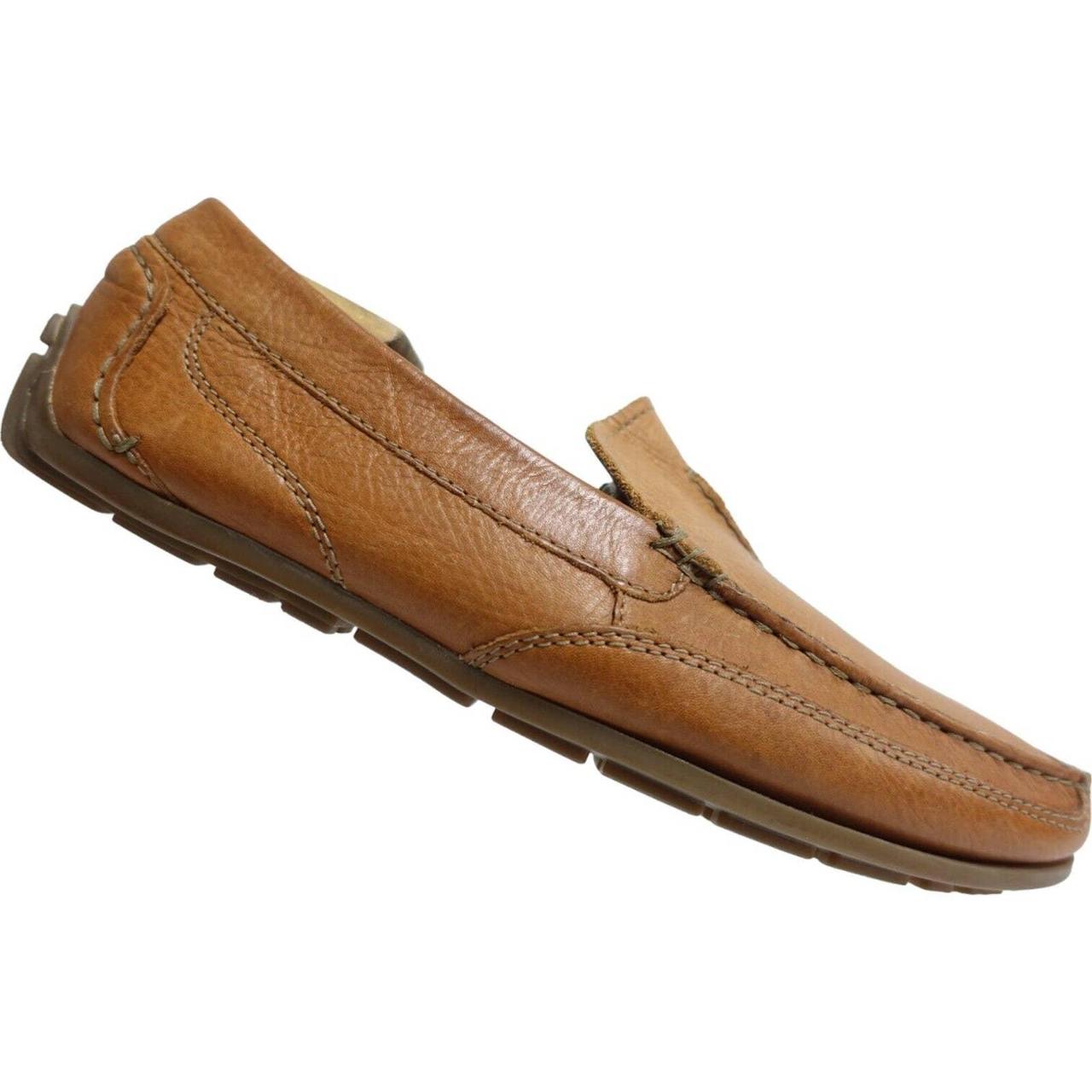 Moccasins clarks hot sale