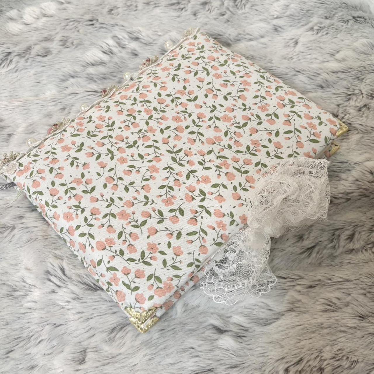 item listed by sugarjar