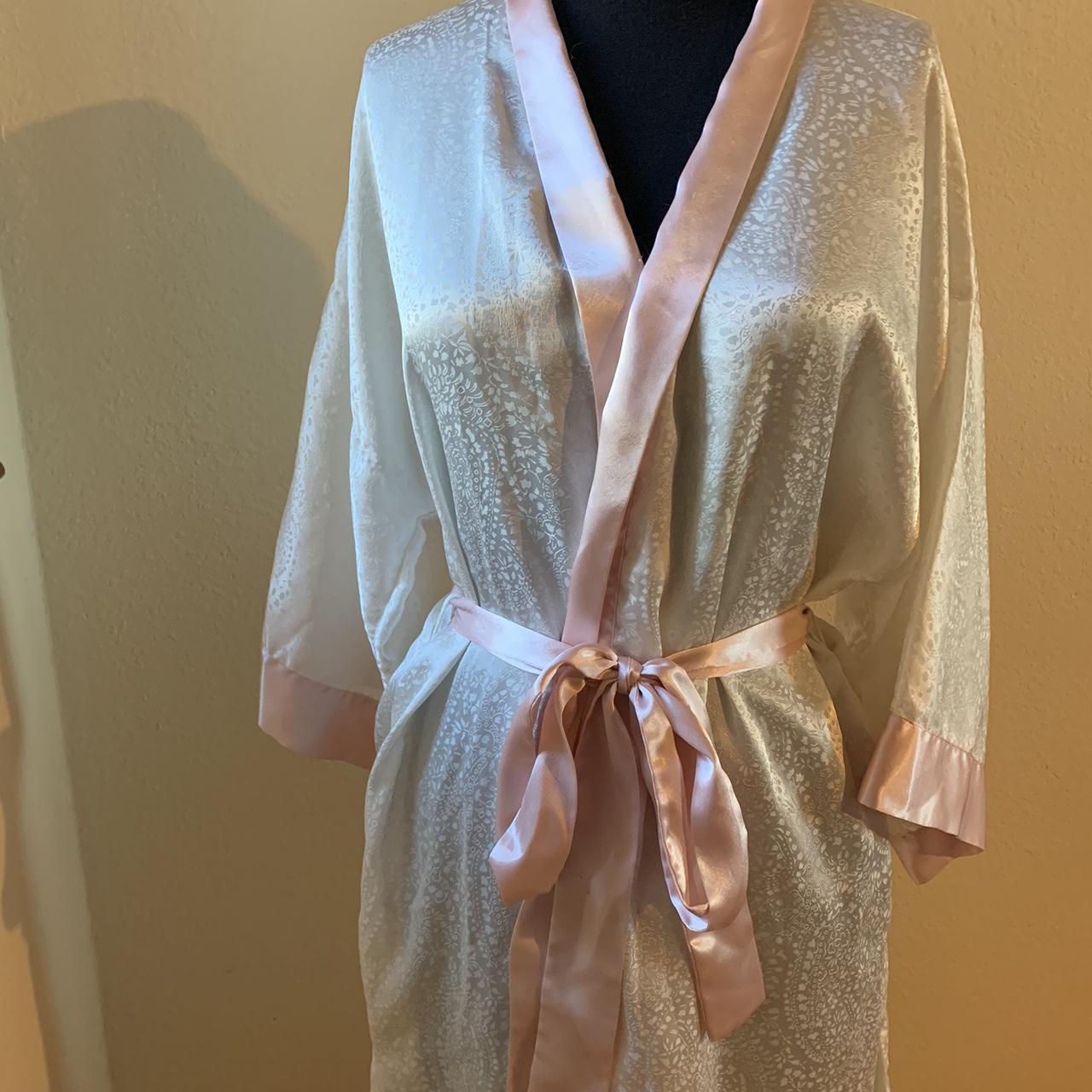 Vintage Victoria’s Secret Robe One size Gorgeous... - Depop