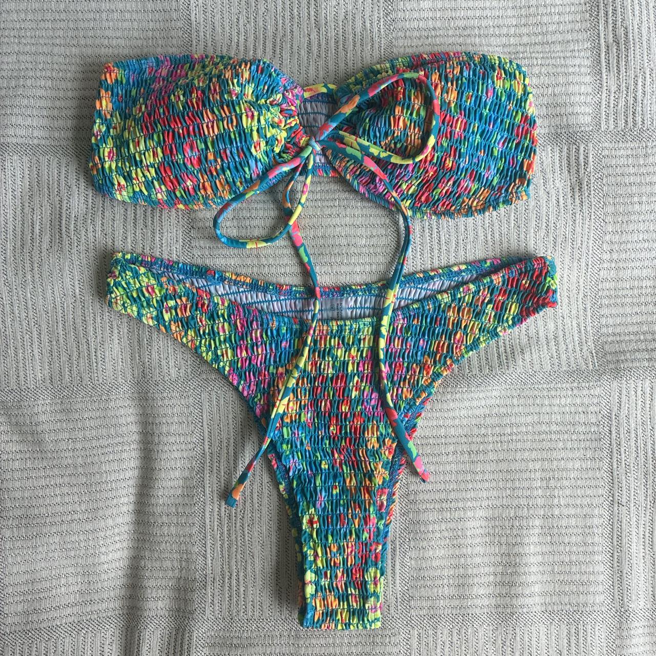 item listed by caroeliseanderson