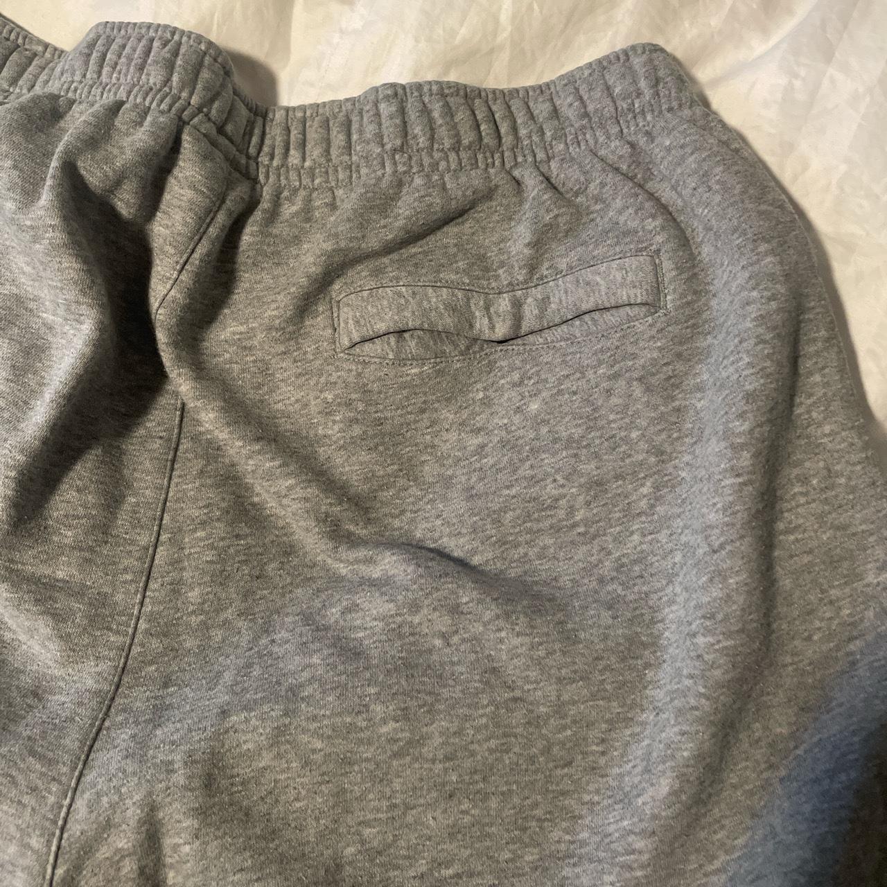 Light Grey Nike Fleece Sweats. Size Xl Can Bundle - Depop