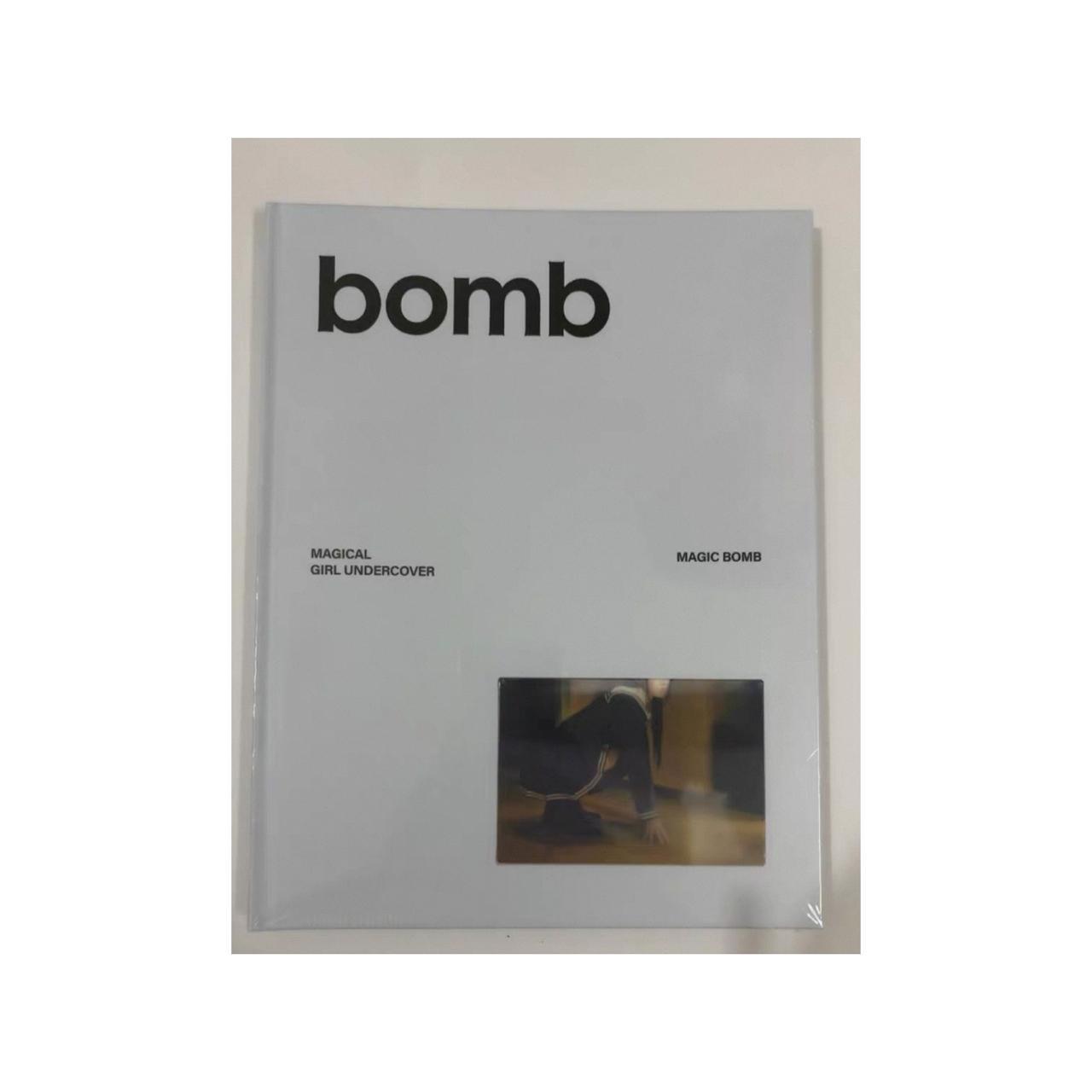 ILLIT bomb L/S T-SHIRT ILLIT bomb L/S T-SHIRT - メルカリ