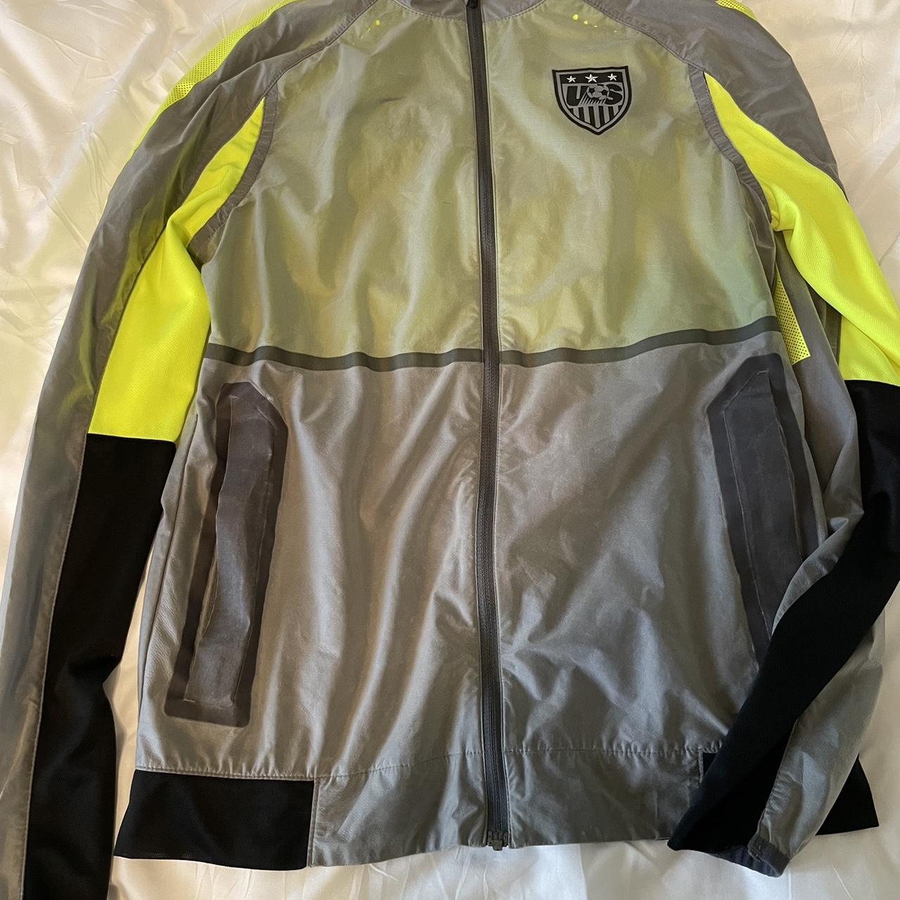 item listed by oliviah41