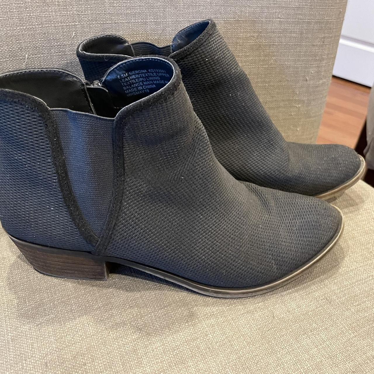 Kensie brand Gerona style gray bootie style boot.... - Depop