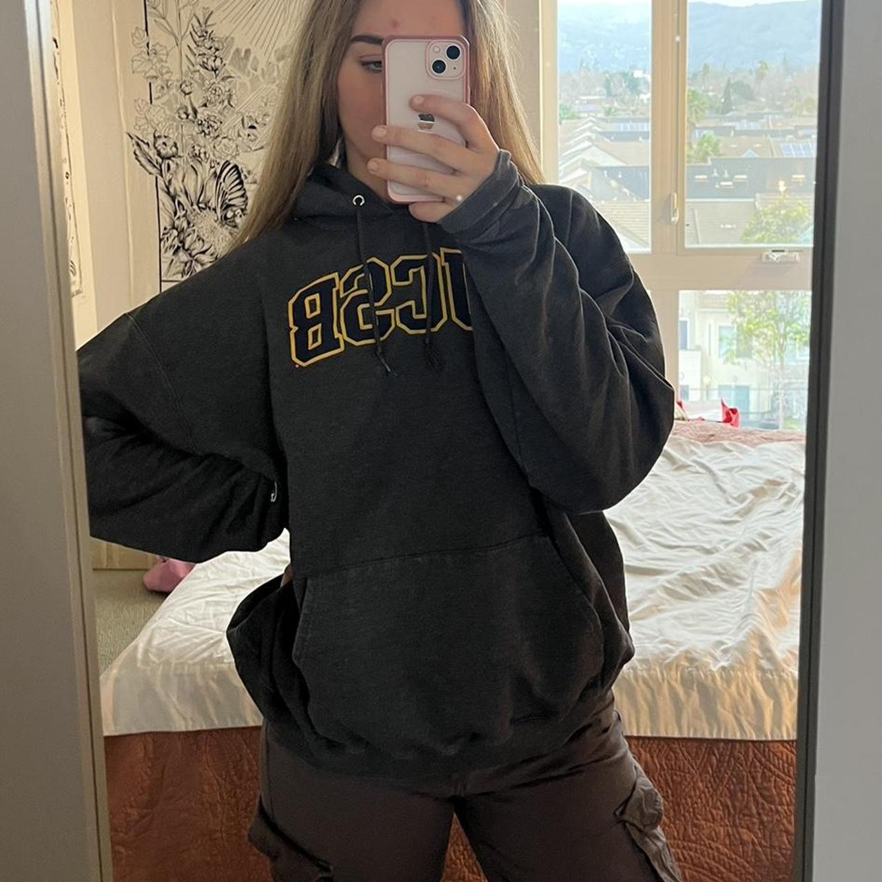 Champion UCSB hoodie XXL Dark Grey Super comfy - Depop