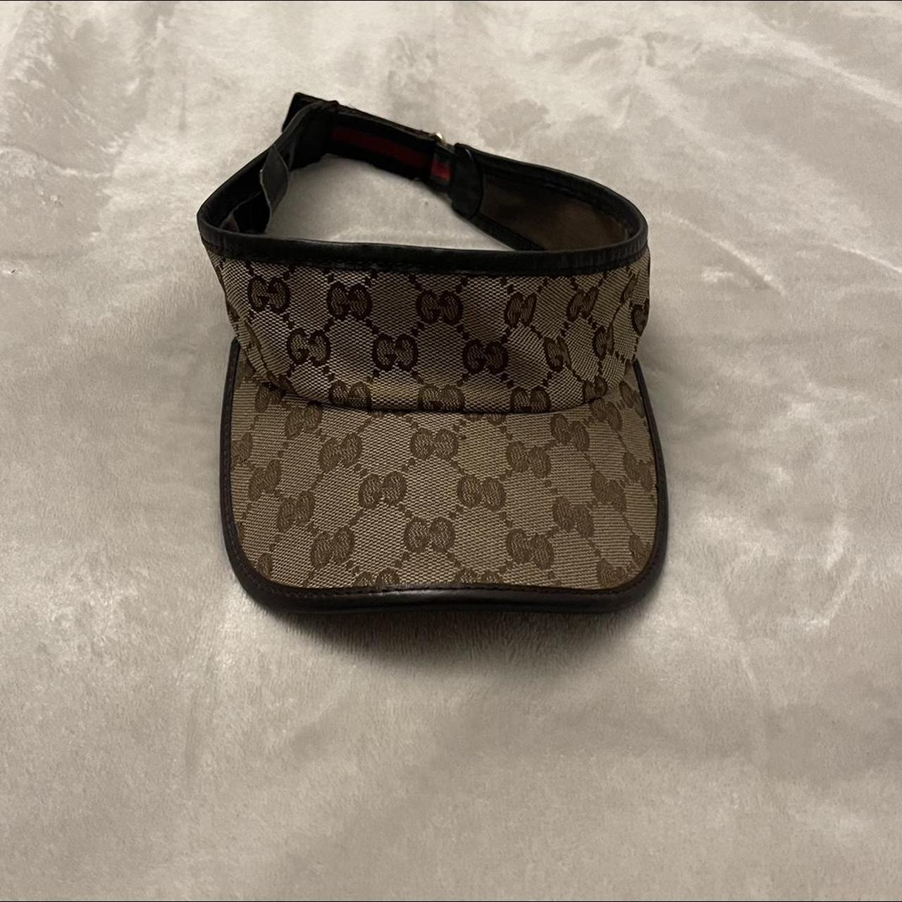 Authentic hot sale gucci visor