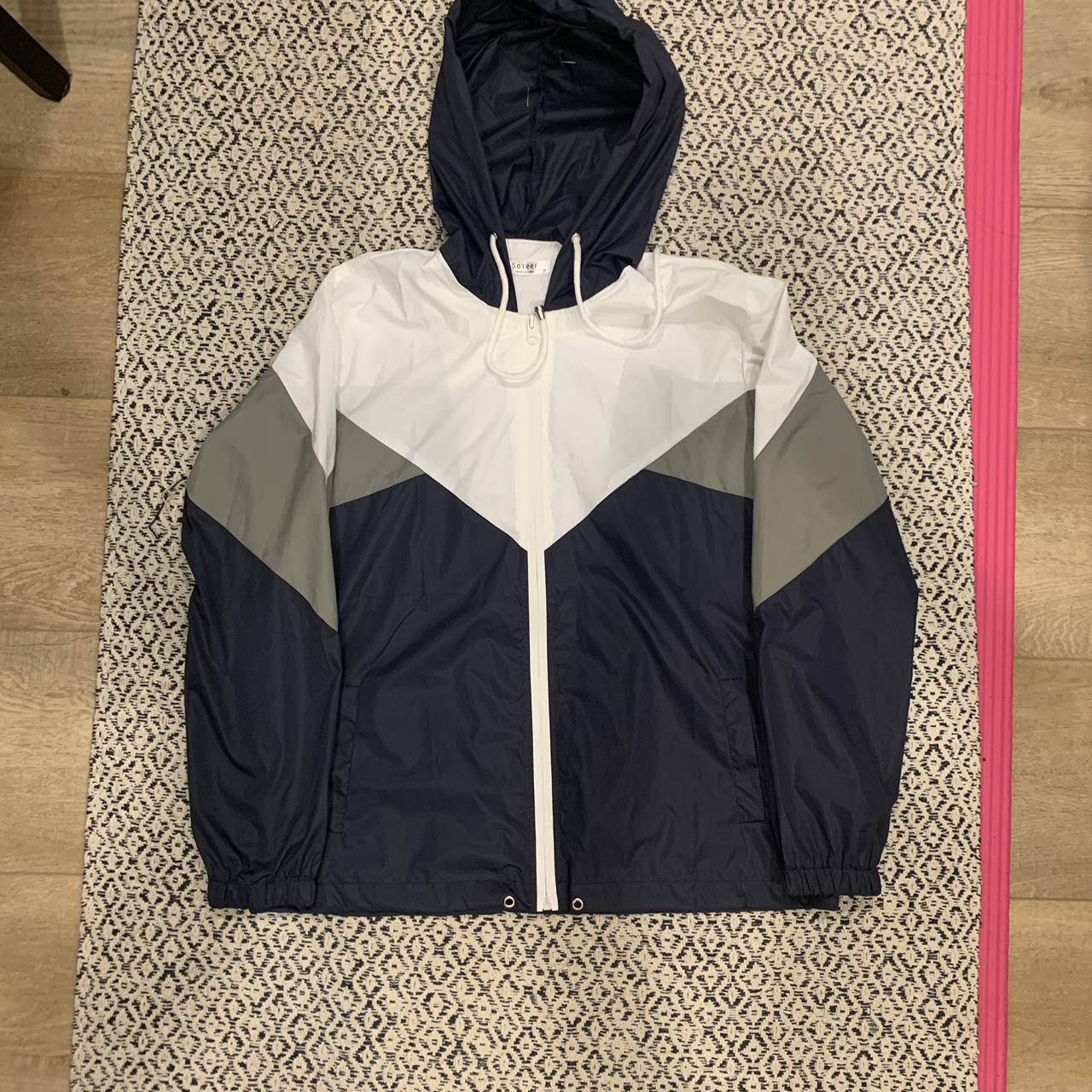 Soteer windbreaker on sale