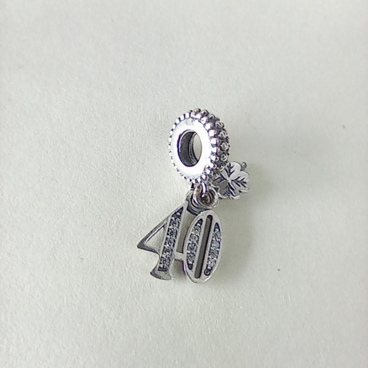 CH-1A1123 Genuine Pandora 40th Years Depop