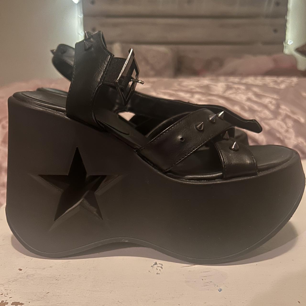 item listed by jazdagrl