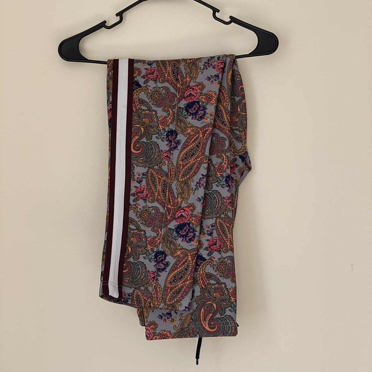 Urban Outfitters Uo Floral Paisley Bandana, $8 | Urban Outfitters |  Lookastic