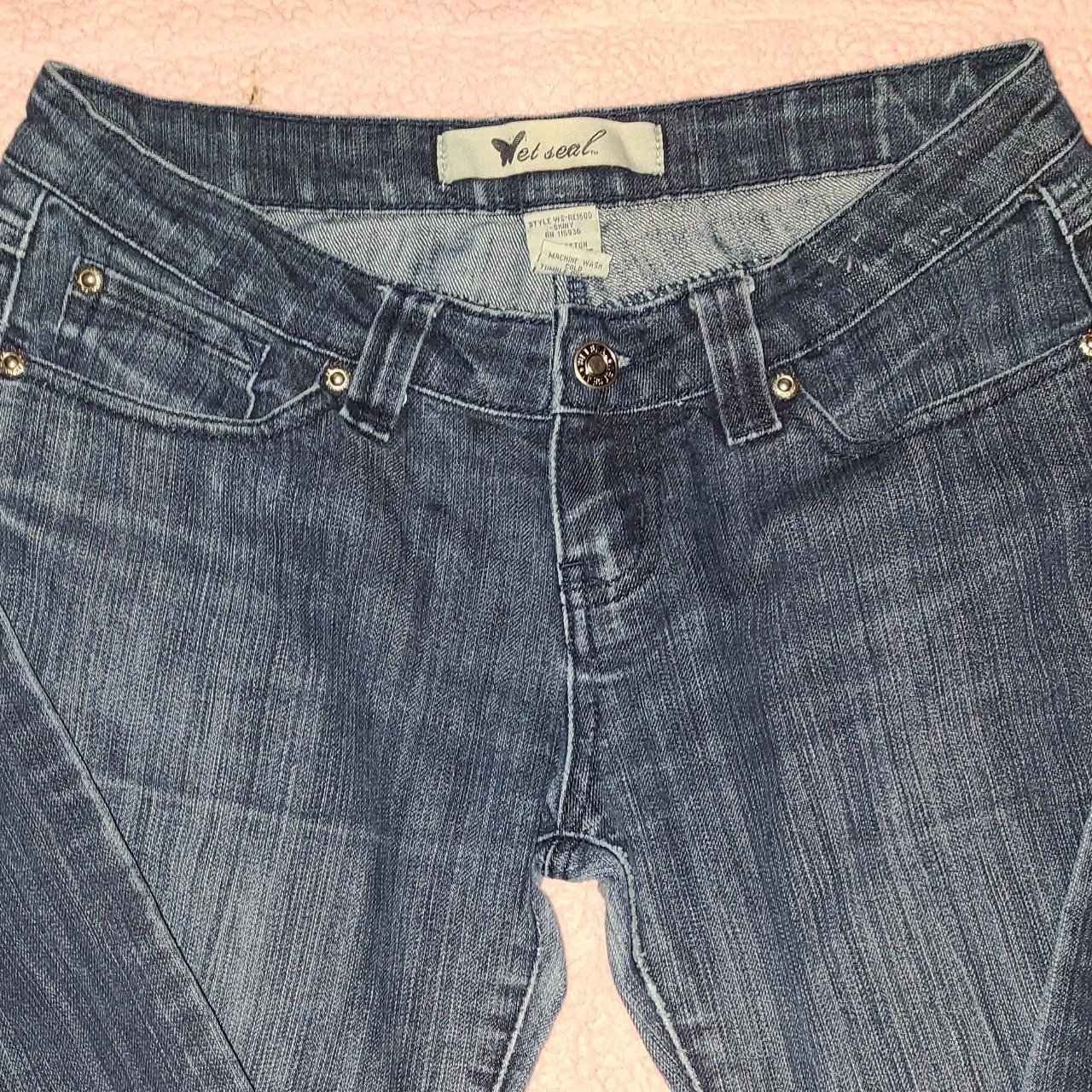 skinny dark blue wet seal jeans. size 7 inseam is 30