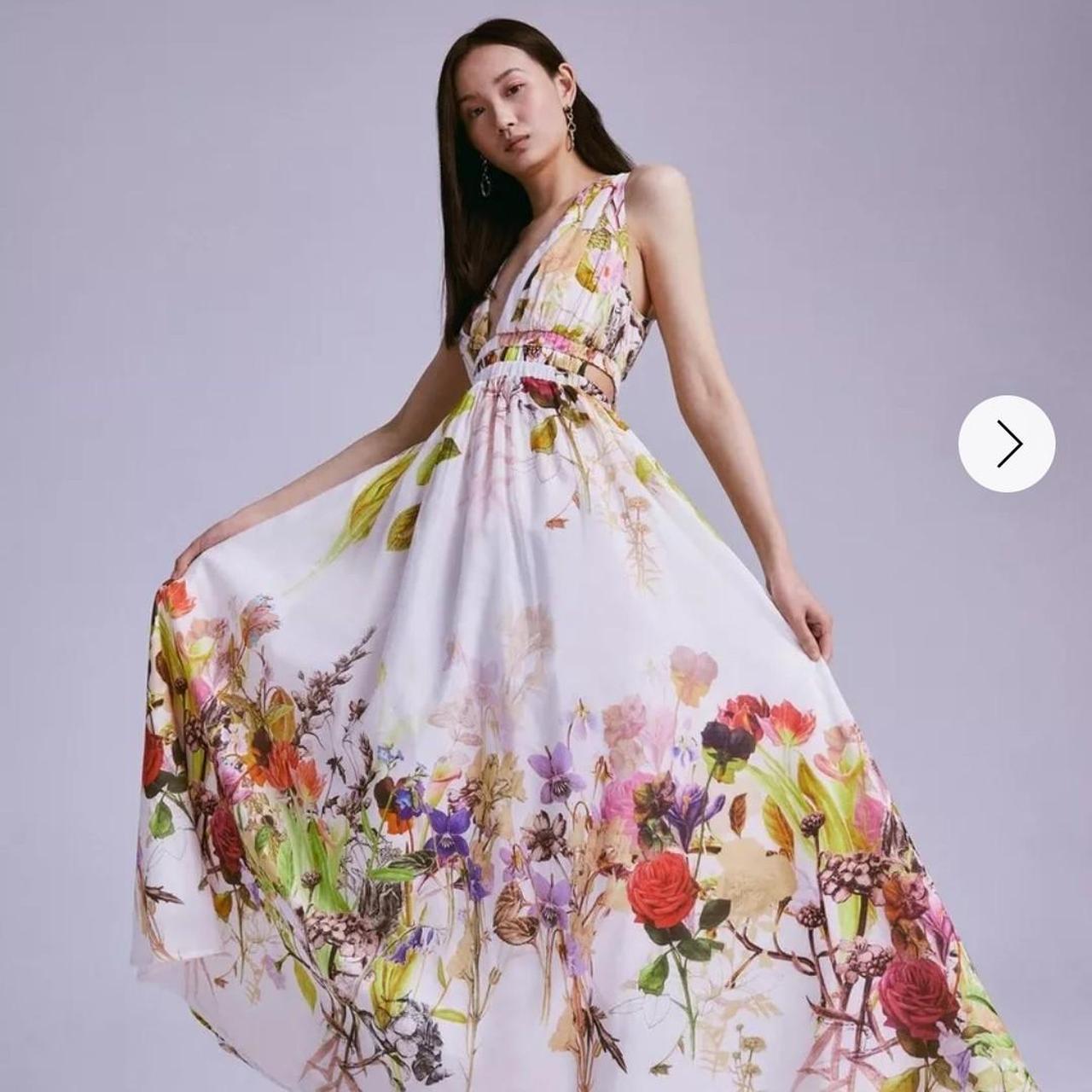 ★Karen Millen★ ローズツイルウーブンウエディングスカート KAREN Millen xRui Jiang - Wild Rose Garden Border | Depop