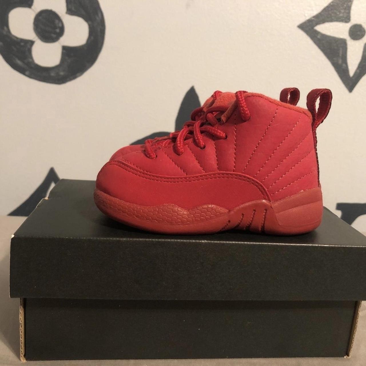 Jordan 12 selling size 5c