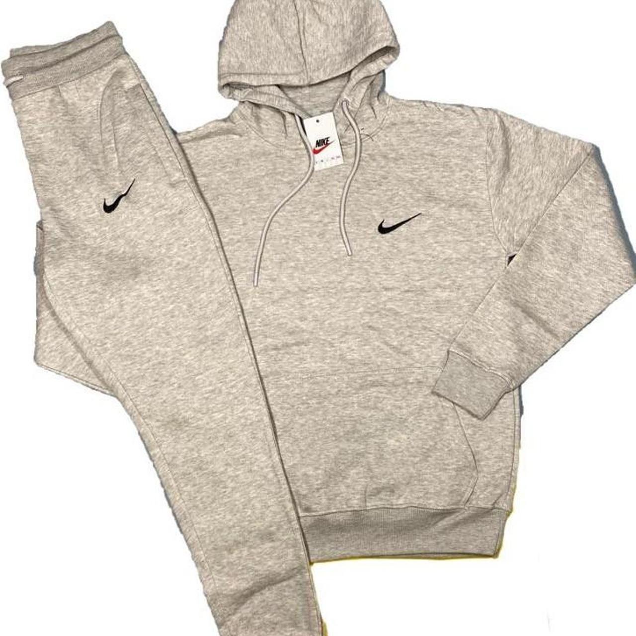 grey nike swoosh tracksuit
