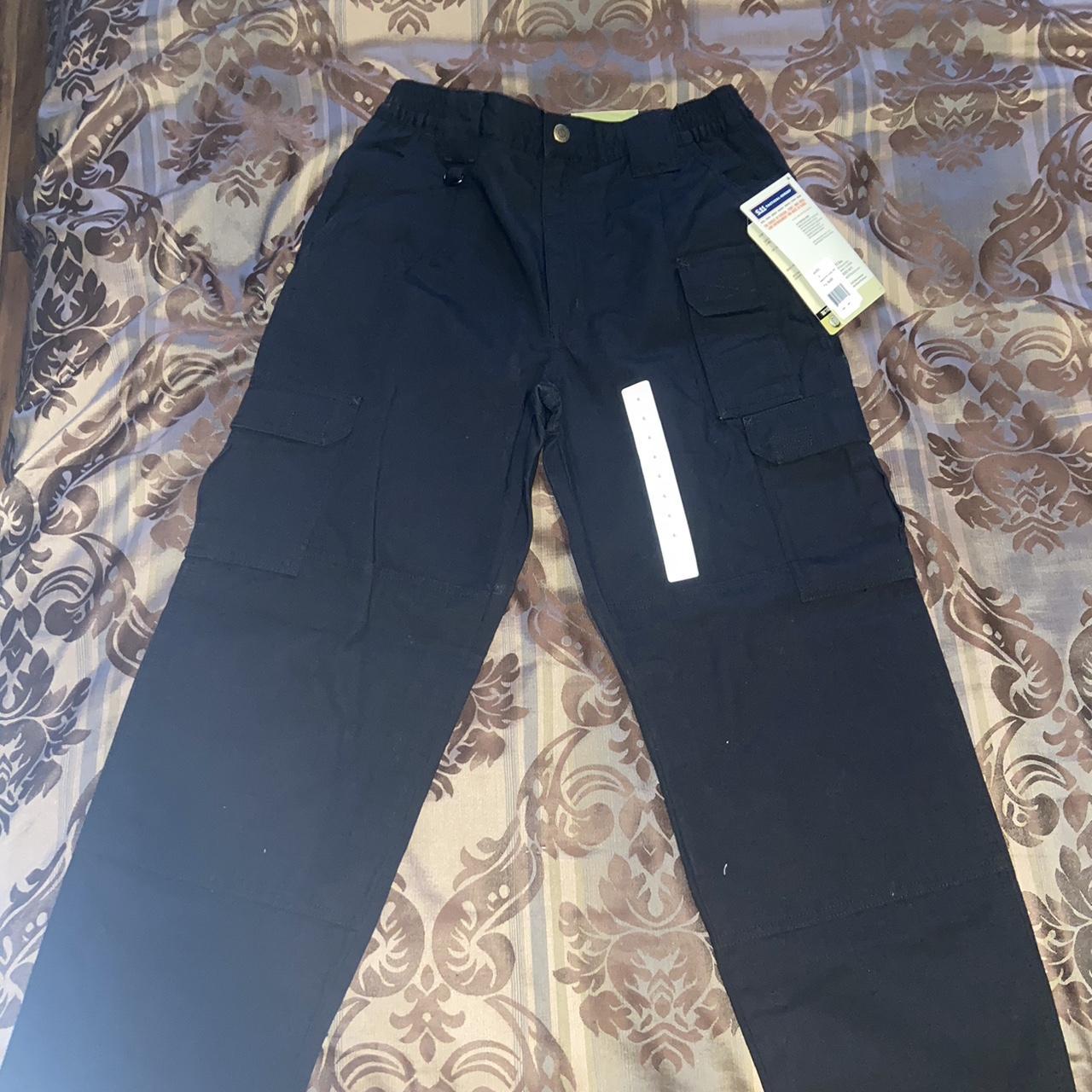 Woman’s 5.11 Tactical pants in black - Depop