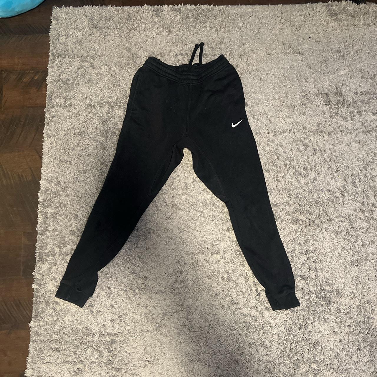 Nike black sweatpants size small - Depop