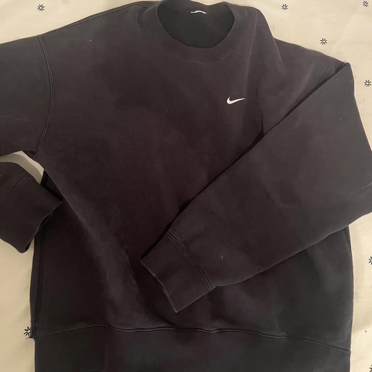 Nike Black Sweater super comfy #nike #sweater - Depop