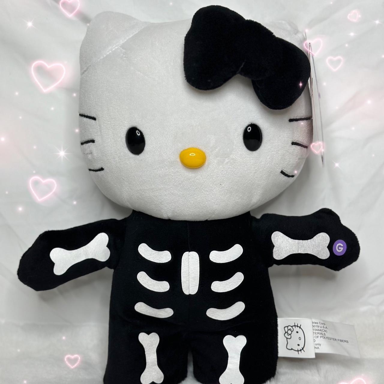 Black hello kitty plush best sale