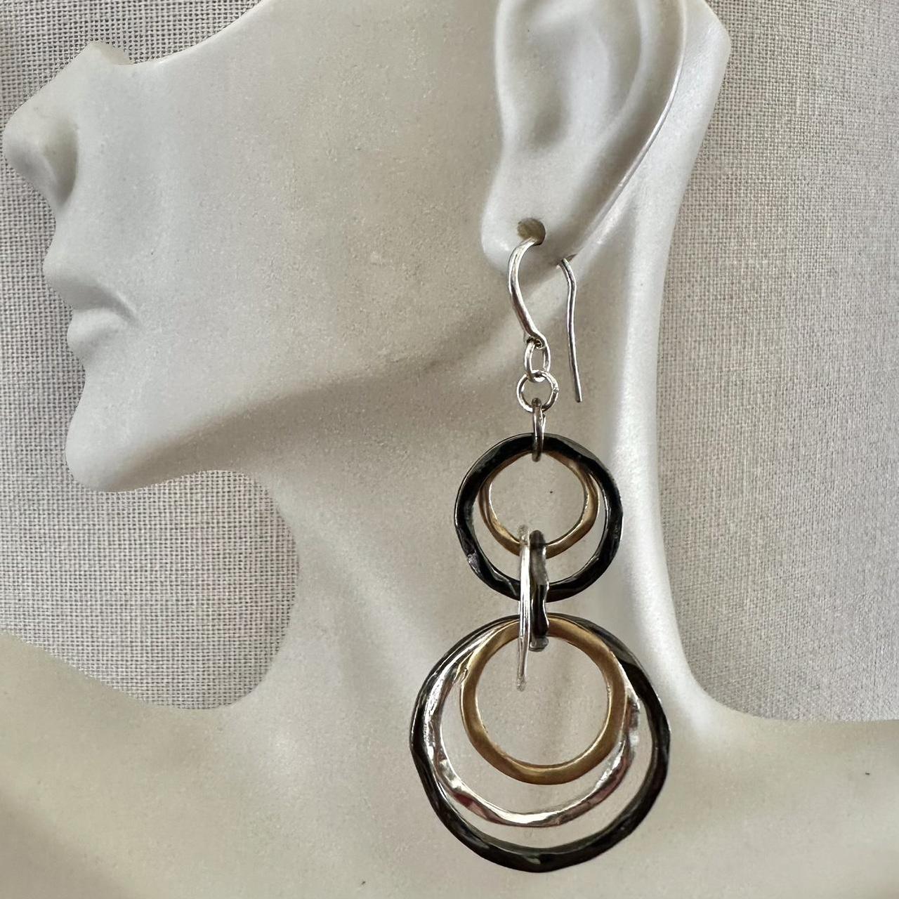 item listed by gemgirlie777