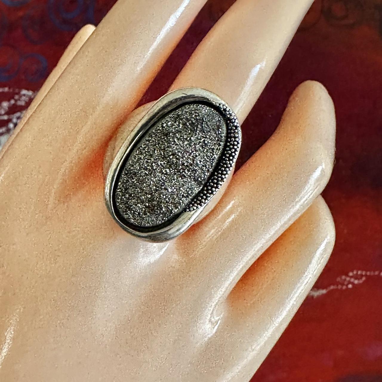item listed by gemgirlie777