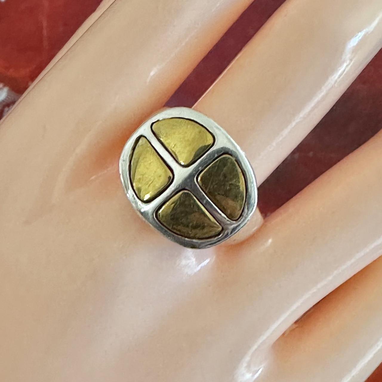 item listed by gemgirlie777