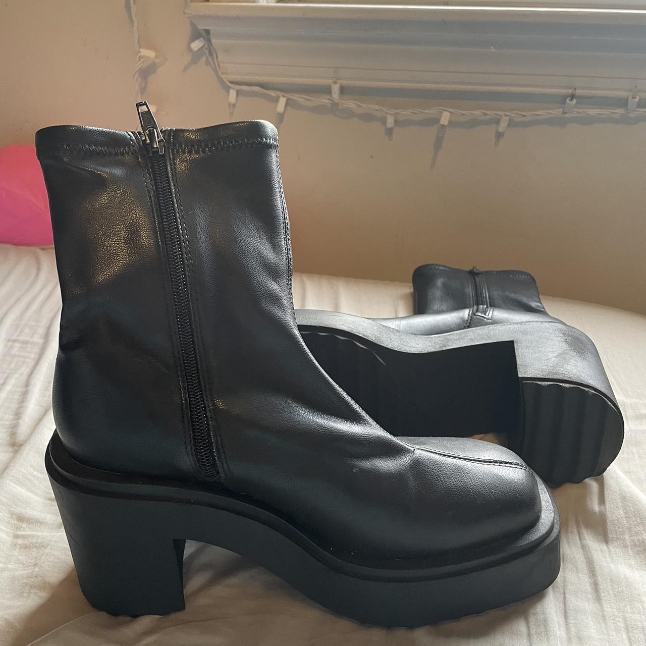 Black 3 inch small platform above ankle boots -Wore... - Depop