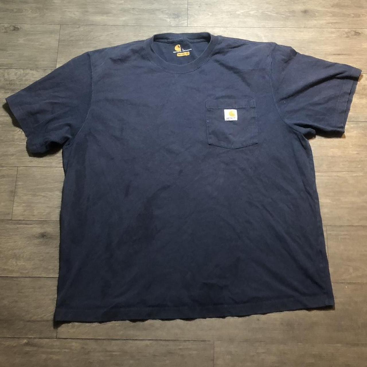 Carhartt t-shirt size L - Depop