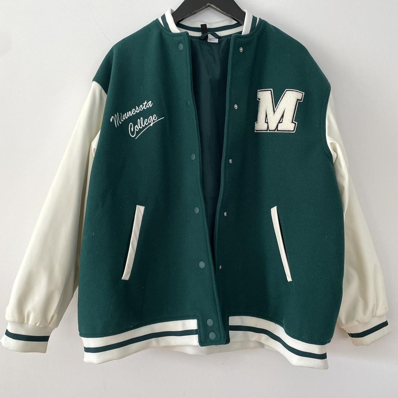 H&M Women's Green and Cream Jacket Depop