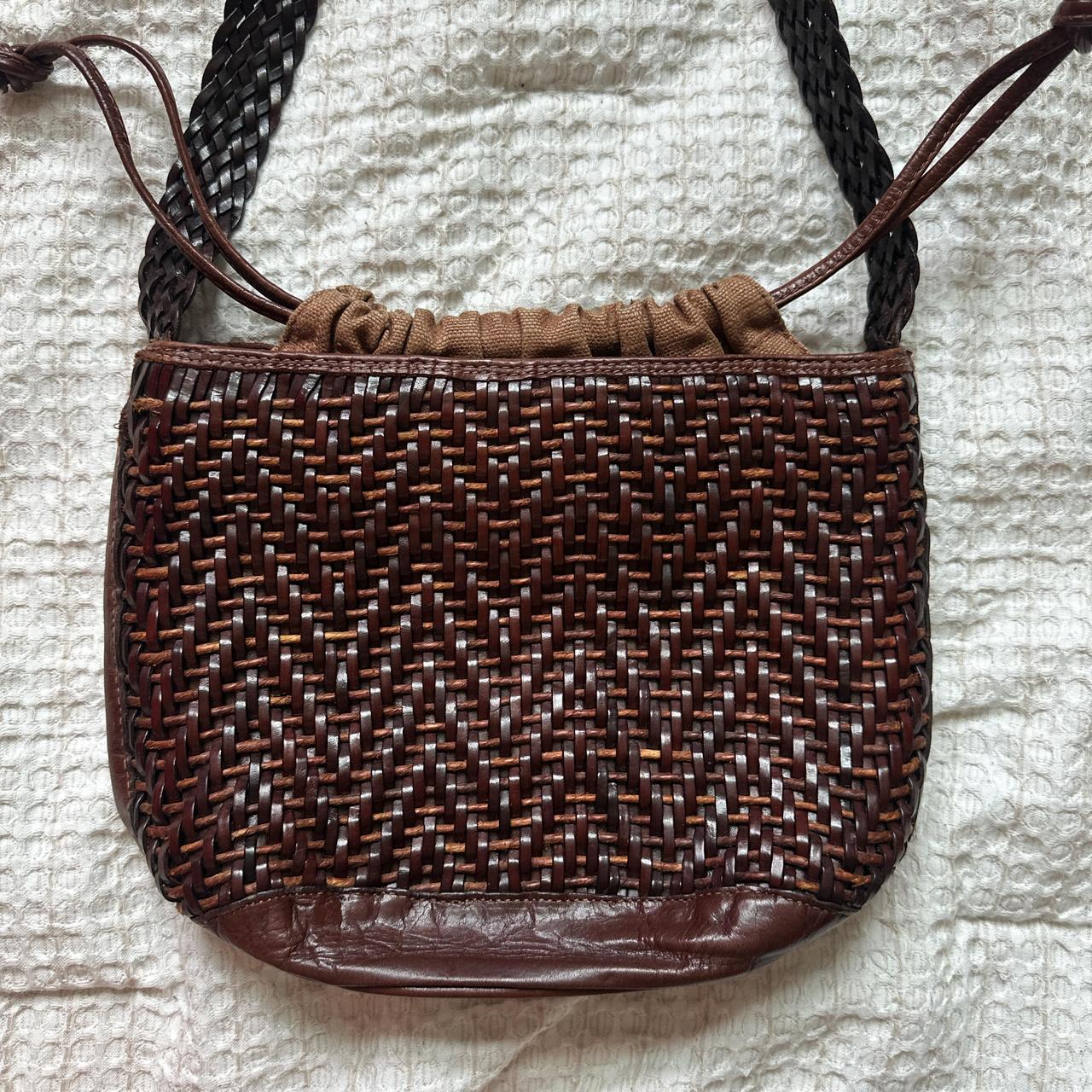item listed by keasdeliveryservice