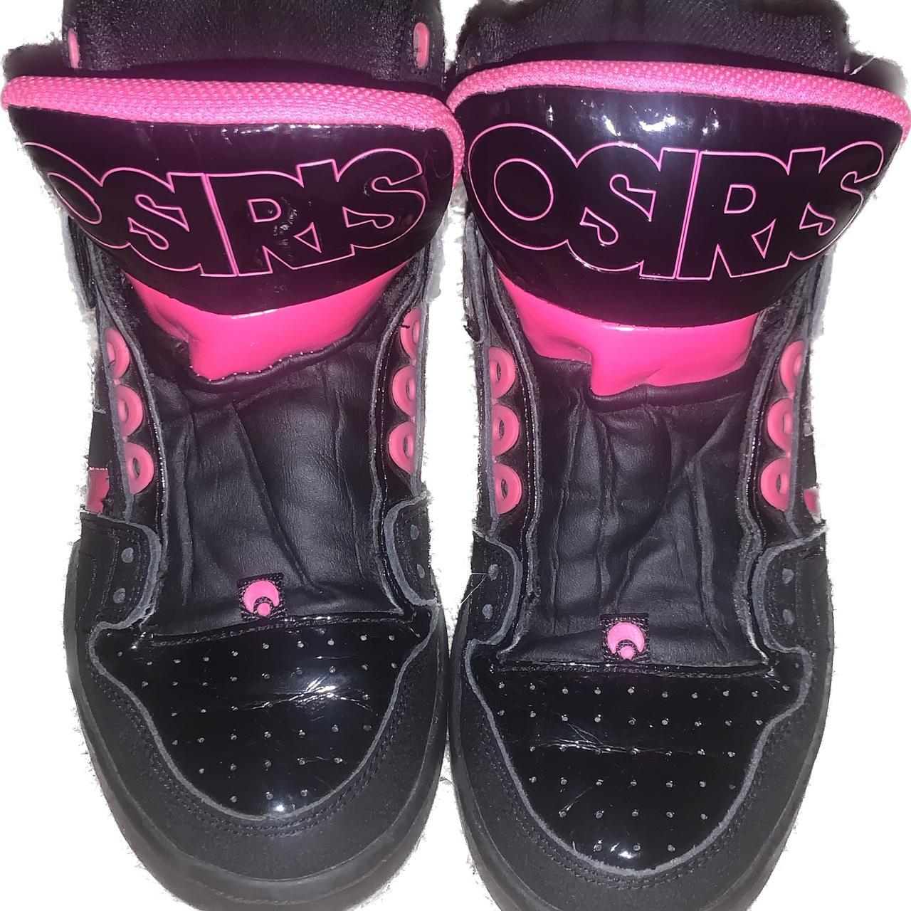 Osiris shoes Size 6 women Scratches on the upper... - Depop