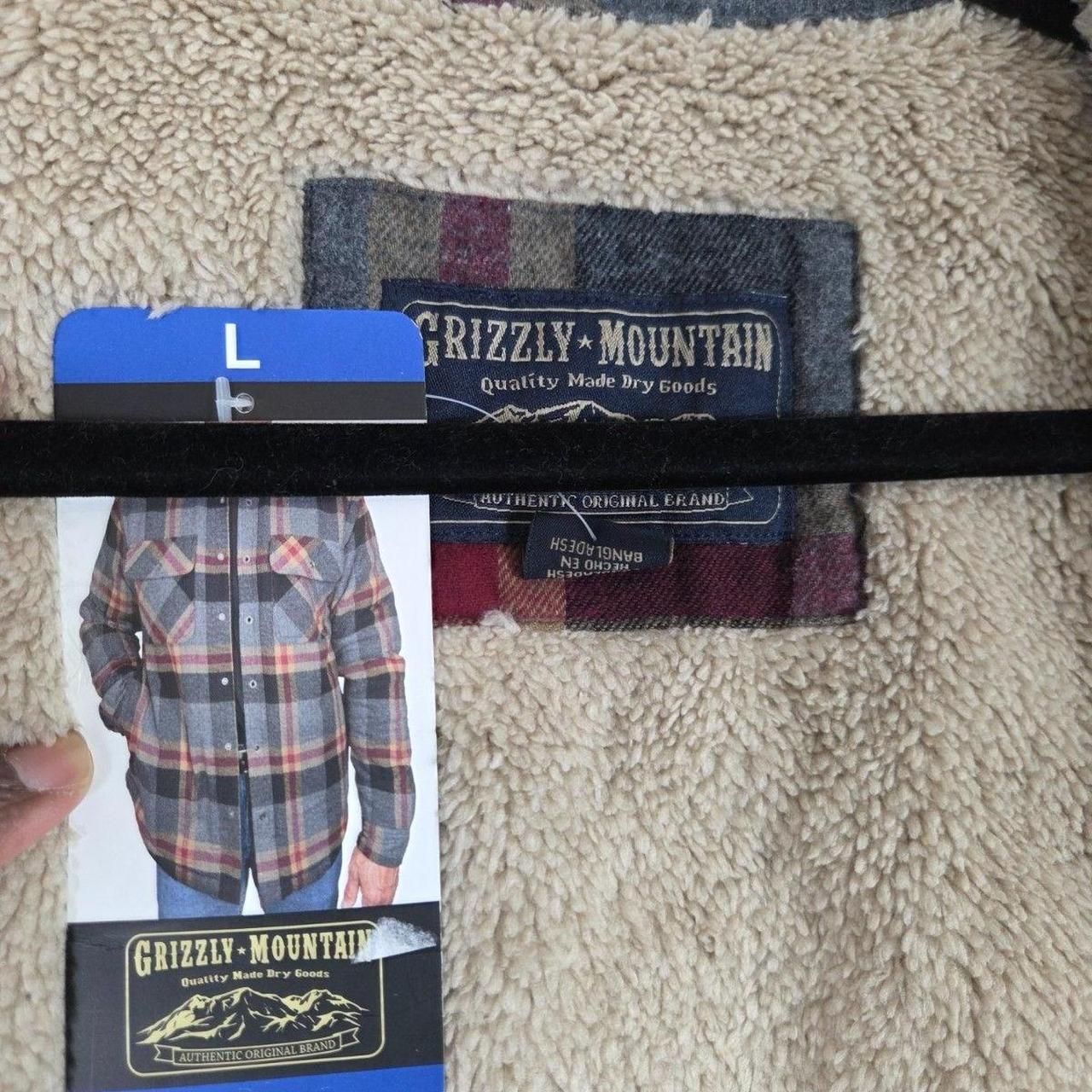 Source Unknown Men's Top - Grey/Red - L – Grizzly… - image 7