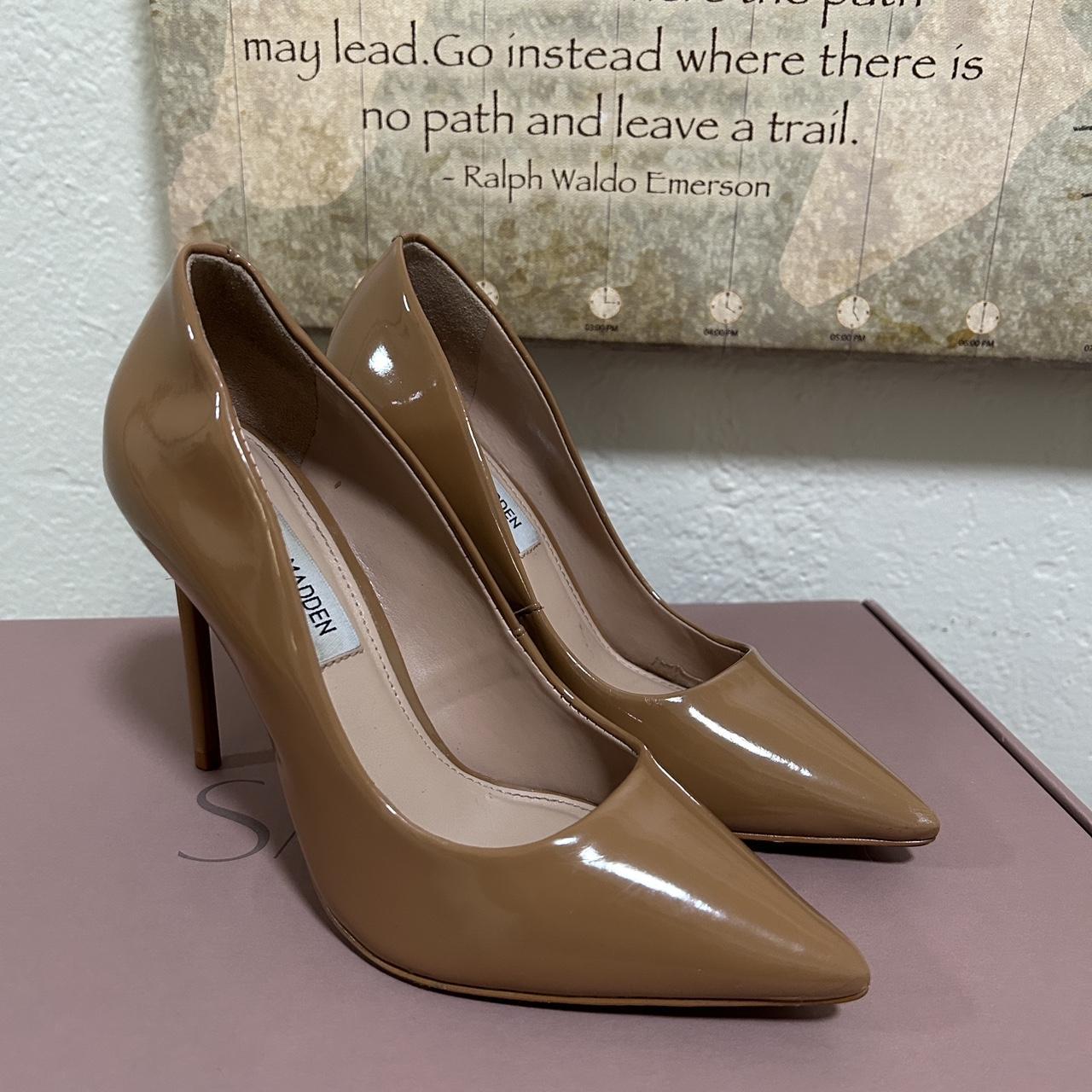 Steve madden hot sale nude pumps